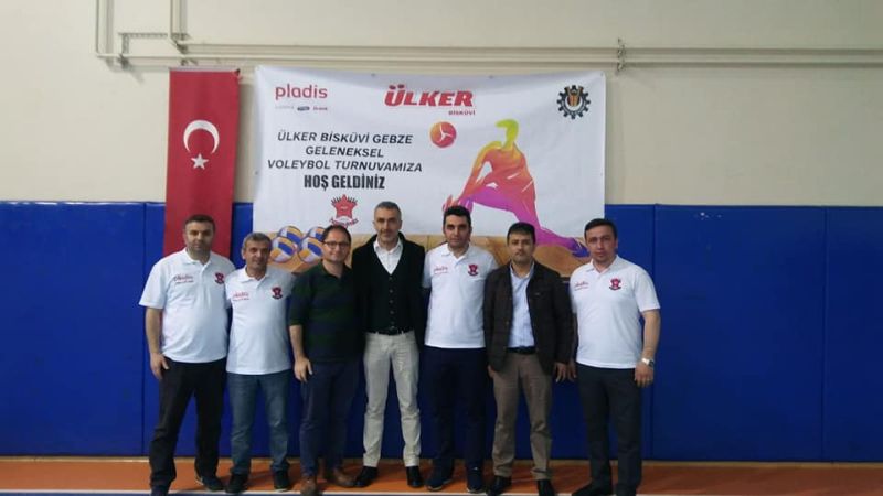 Reform Gıda ‘Geleneksel Voleybol Turnuvası’ başladı